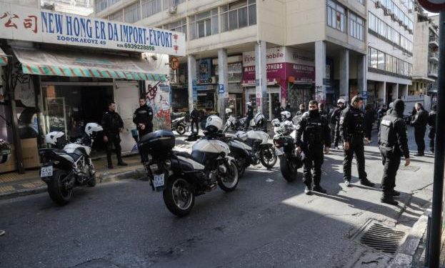 ΠΡΙΝ ΑΠΟ ΛΙΓΟ: Άγρια συμπλοκή με έναν νεκρό στον Πειραιά – Συνελήφθη ο δράστης