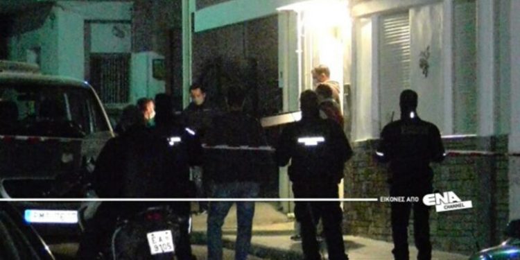 Δράμα γιος σκότωσε την μητέρα του