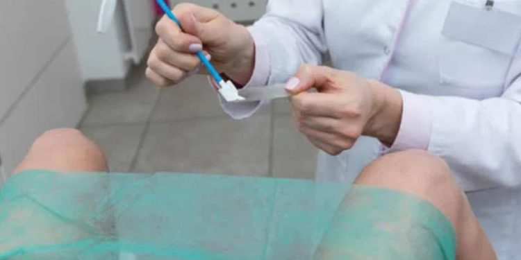 32χρονη: Ο Γυναικολόγος μου προσπαθούσε να με φέρει σε οργασμό-Νέες αποκαλύψεις