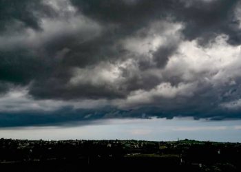 Έρχεται η «Κίρκη»: Καταιγίδες, θυελλώδεις άνεμοι και μεταφορά σκόνης