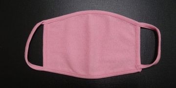 Alldaynews.gr ροζ μάσκα