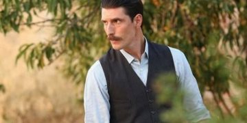 Άγριες Μέλισσες: Βαριά τραυματισμένος ο Μελέτης[Σκληρή Εικόνα]