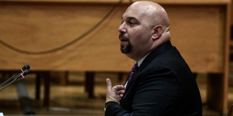 Alldaynews.gr Προκλητικός ο Παναγιώταρος: Εύχομαι κάποιοι άλλοι να κάνουν καλύτερα τη δουλειά από ό,τι εμείς