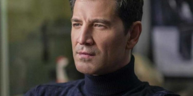 Δύσκολες ώρες για τον Σάκη Ρουβά