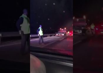 Θεσσαλονίκη: ΙΧ ανετράπη στη Μουδανιών – Γονείς και παιδί τραυματίες (video)