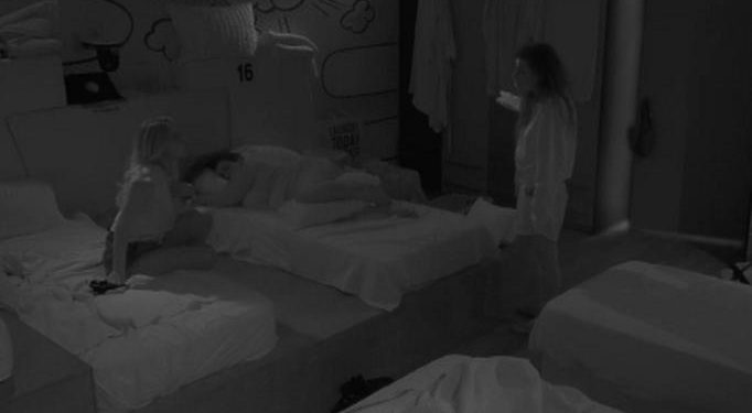 Μπάχαλο έγιναν Σοφία και Ραμόνα στο Big Brother – “Είσαι ψεύτρα, κομπλεξική, ζηλεύεις” (video)