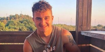 Alldaynews.gr Θρήνος για τον 18χρονο Στέφανο-Δεν κατάφερε να ζήσει μετά το μοιραίο τροχαίο