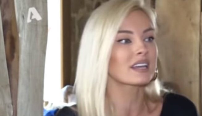 Alldaynews.gr Τζούλια Νόβα: Όταν έλειπε δε με άφηνε να βγαίνω ούτε στο μπαλκόνι