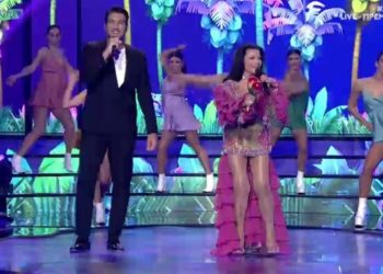 «Έπρεπε να την προστατέψετε» – Κάποιοι αντιδρούν για την Ζωζώ Σαπουντζάκη στο Just the 2 of us