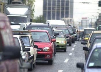 traffic-κίνηση-κυκλοφοριακό