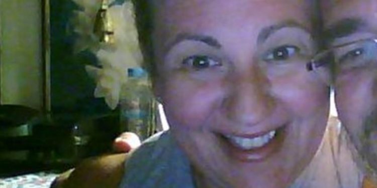 Αυτή είναι η άτυχη 50χρονη που Δολοφονήθηκε με “Παραγγελία” της 15χρονης κόρης της[photos]