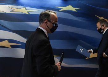 Κοινωνικό μέρισμα Mόνο σε δικαιούχους του ελάχιστου εγγυημένου – “Ούτε τα μισά, από όσα έδωσαν στα ΜΜΕ” (Παραδείγματα)
