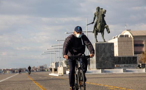 Alldaynews.gr Γκάγκα: Δεν καταλαβαίνω γιατί δεν μειώνονται τα κρούσματα στη Θεσσαλονίκη (video)