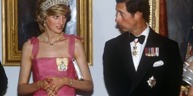Alldaynews.gr Charles and Princess Diana