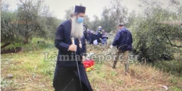 Τροχαίο μπροστά στα μάτια του μητροπολίτη Συμεών! [photos]