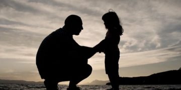 Alldaynews.gr To παιδί μας σκοτώθηκε από ευθύνη της πρώην γυναίκας μoυ-Θέλω όλες τις διατρoφές που έδινα, πίσω και αποζημίωση