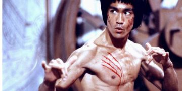 Alldaynews.gr Πώς πέθανε ο Μπρους Λι: Το ανατριχιαστικό εύρημα-Η πραγματικότητα πίσω από τις θεωρίες