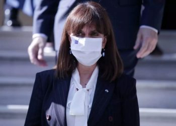 Alldaynews.gr Σακελλαροπούλου: Το κόστος της άρνησης του κορονοϊού είναι πολύ βαρύ