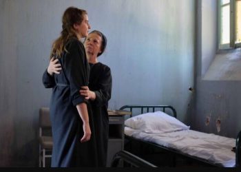 Άγριες Μέλισσες: H τελευταία σκηνή της Φωτεινής με τη Λενιώ που θα καθηλώσει το κοινό