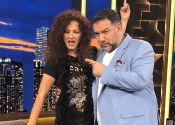 Σοφία Αρβανίτη: “Πολλές φορές του μιλάω και ας έχει φύγει από τη ζωή” (video)