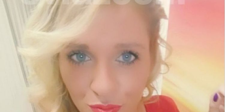 Alldaynews.gr Ανείπωτος Θρήνος για τον ξαφνικό χαμό της 28χρονης  Νοσηλεύτριας Δήμητρα Κ.