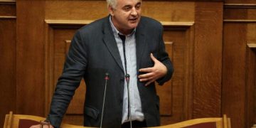 Alldaynews.gr Έξαλλος ο Ν. Καραθανασόπουλος: «Η πολιτική μ@λ@κία έχει και τα όριά της»