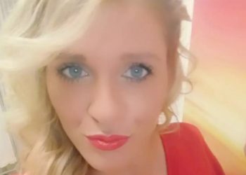 Συγκλονίζει η μάνα της 28χρονης νοσηλεύτριας που έφυγε ξαφνικά από τη ζωή: “Το παιδί μου έβγαλε έναν ρόγχο και…”