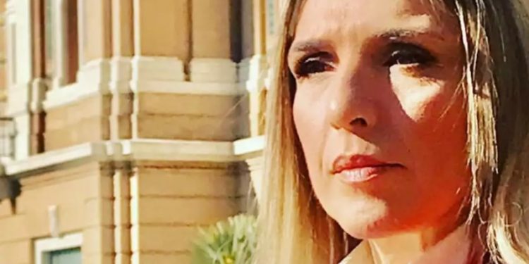 Ρένα Κουβελιώτη για το πρόβλημα υγείας της: “Είναι στιγμές που δεν θυμάμαι αν είμαι άνδρας ή γυναίκα…”