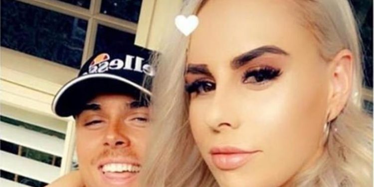 Αυστραλία: Όμορφη δεσμοφύλακας «τα έφτιαξε» με κρατούμενο -Του περνούσε τσιγάρα και αναπτήρες (Photos)