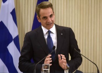 Κυριάκος Μητσοτάκης: «Πρώτος θα εμβολιαστώ, όταν έρθει το εμβόλιο»