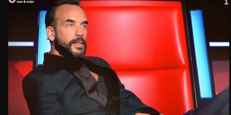 «Πάγωσε» ο Μουζουράκης μόλις την είδε: «Με είχες πληγώσει, δεν με θυμάσαι;»