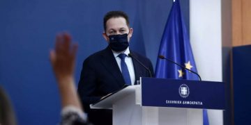 Πέτσας: Δεν είμαστε κοντά σε lockdown στην Αττική – Ποια μέτρα θα είναι τα επόμενα