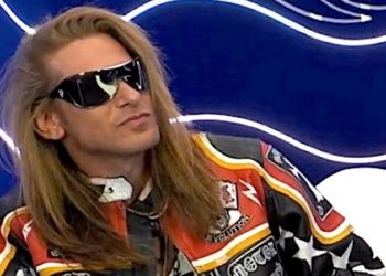 Το Απαράδεκτο σχόλιο του Δημήτρη Πυργίδη για γυναίκα που το άφησαν να περάσει απαρατήρητο![video]