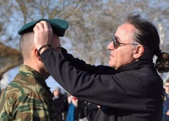 Συγκλονίζει ο γιος του διασώστη Σάκη Σωτηράκη που πέθανε από κορονοϊό – “Είναι αβάσταχτος ο πόνος μου πατέρα”