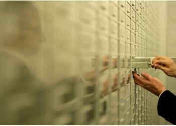 thirides_trapezas θυρίδες