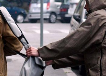 tsanta τσαντάκιας