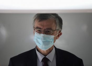 «Έκπληξη» Τσιόδρα στον Ιερώνυμο, με επίσκεψη στον Ευαγγελισμό – Ποια θέματα… συζήτησαν