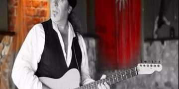 Alldaynews.gr Νεκρός από κορονοϊό στα 54 του χρόνια ο μουσικός Βασίλης Blue Σωτηρίου