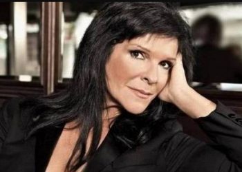 Δύσκολες ώρες για τη Σοφία Βόσσου – Εσπευσμένα στο νοσοκομείο