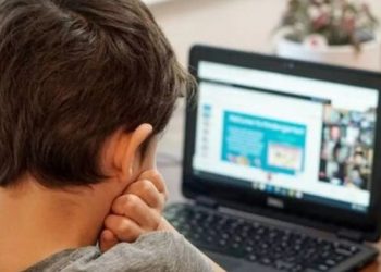 200 ευρώ για μαθητές και φοιτητές για αγορά tablet, laptop ή υπολογιστή! Αυτά είναι τα κριτήρια