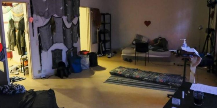 Σάλος με το σ3ξουαλικό κορονοπάρτι με Ευρωβουλευτή