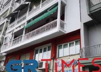 Θεσσαλονίκη-Τώρα: Βρέθηκε πτώμα σε φωταγωγό πολυκατοικίας