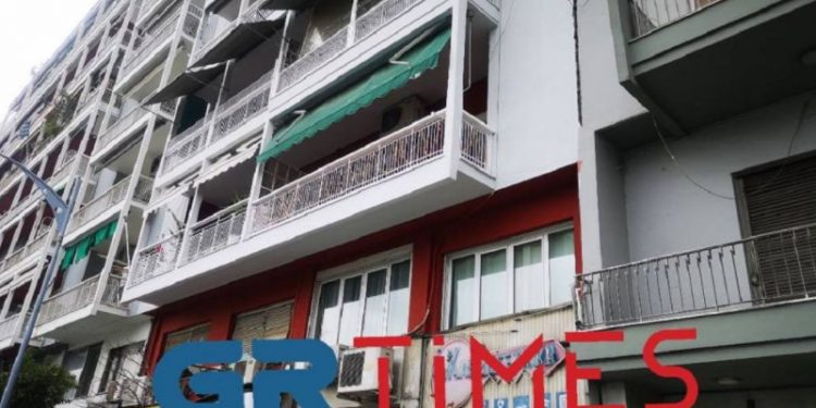 Alldaynews.gr Θεσσαλονίκη-Τώρα: Βρέθηκε πτώμα σε φωταγωγό πολυκατοικίας