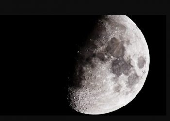 Ευγένιος Σουμέικερ: Ο μοναδικός άνθρωπος που έχει “ταφεί” στη Σελήνη