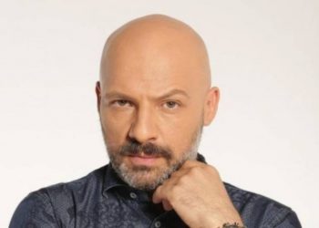 Άσχημα Μπερδέματα με την Αστυνομία ο Νίκος Μουτσινάς για ανάρτησή του στα social media