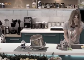 «Σφαγή» σήμερα μεταξύ Άννας Μαρίας και Σοφίας για ένα κοτόπουλο!