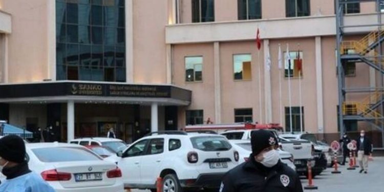 Alldaynews.gr Αδιανόητη τραγωδία σε νοσοκομείο: Οχτώ νεκροί από έκρηξη φιάλης οξυγόνου