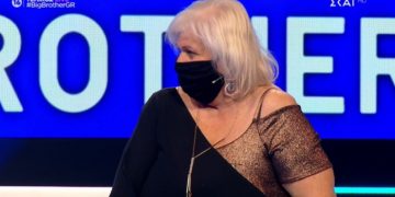 Έξαλλη η μάνα του Πυργίδη! Επιτέθηκε στην Άννα Μαρία[video]