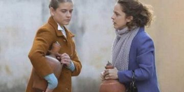 Άγριες Μέλισσες: Η Δρόσω επιστρέφει στο Διαφάνι και η Ασημίνα καταρρέει