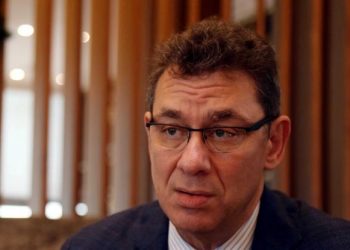 Ο Έλληνας CEO της Pfizer: Ανακουφίστηκα και συγκινήθηκα μέχρι δακρύων όταν έμαθα τα αποτελέσματα του εμβολίου(video)